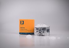 Detox Solid Shampoo, Conditioning, Cleanse and Shave Bar with bubbles and carton